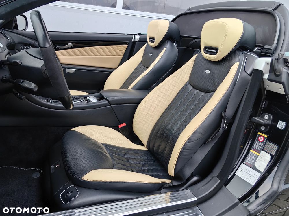 Mercedes-Benz SL - 23