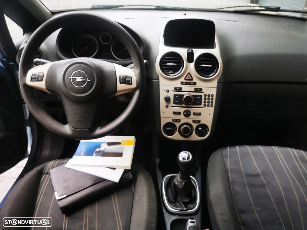 Opel Corsa 1.3 CDTI DPF - 4