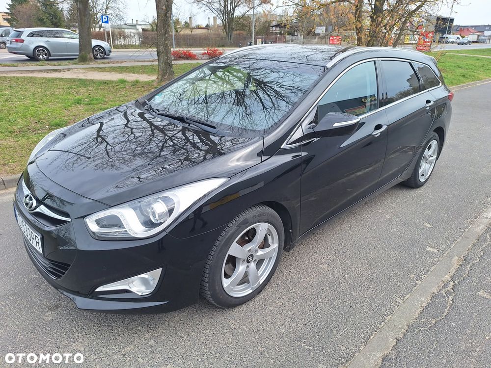 Hyundai i40 i40cw 1.7 CRDi Fifa World Cup Edition - 4