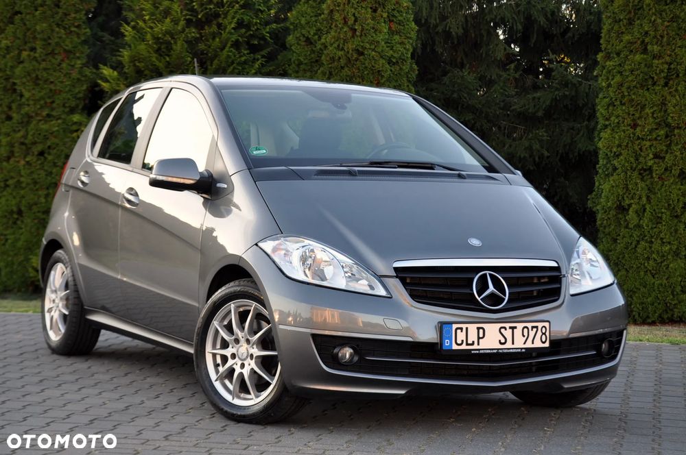 Mercedes-Benz Klasa A 160 BlueEFFICIENCY Elegance Special Edition - 4
