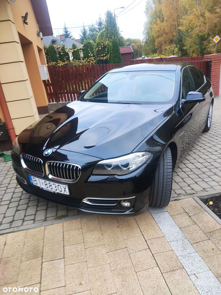 BMW Seria 5 520d Luxury Line - 2