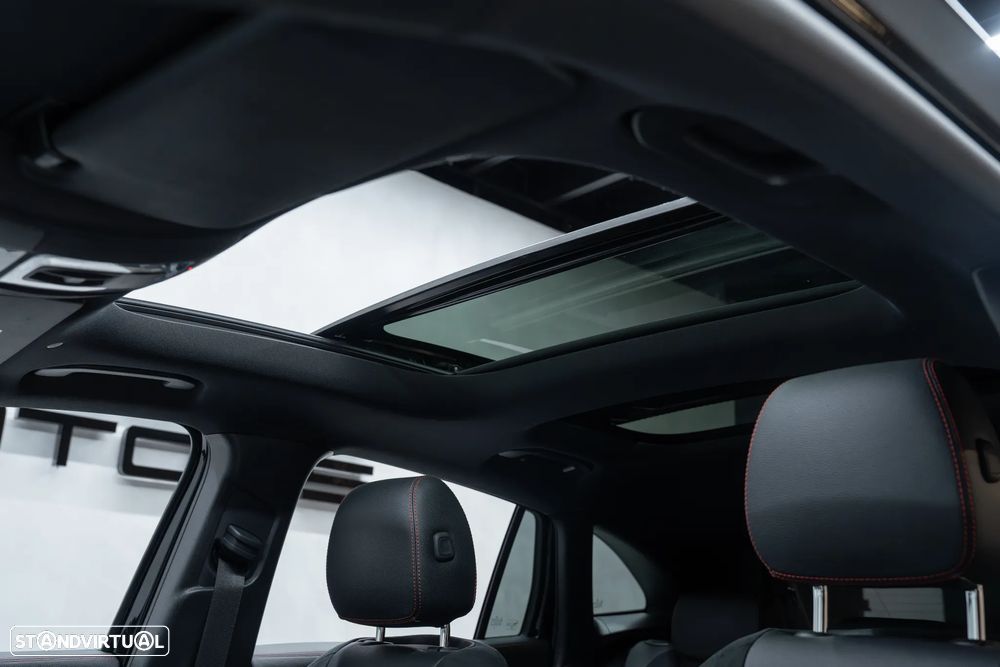 Mercedes-Benz EQA 300 4Matic - 25