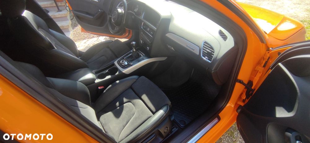 Audi A4 Avant 2.0 TDI Quattro Line - 7