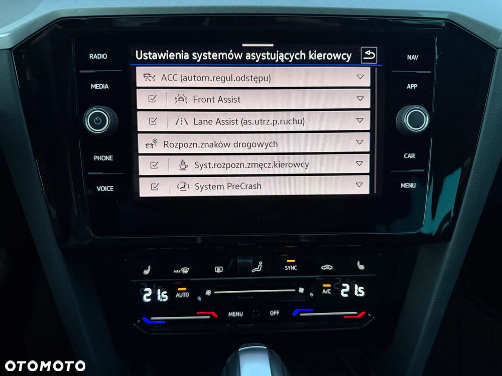 Volkswagen Passat Variant - 15