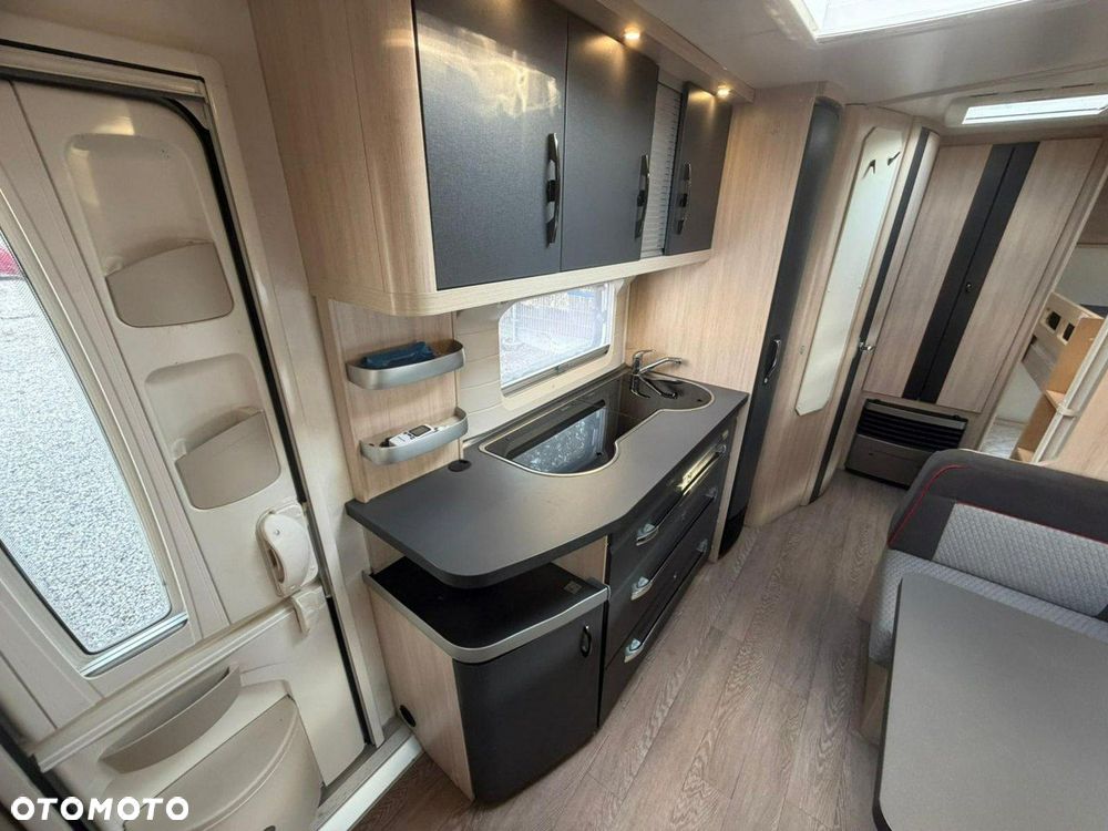 Hobby De Luxe 545 KMF - 10