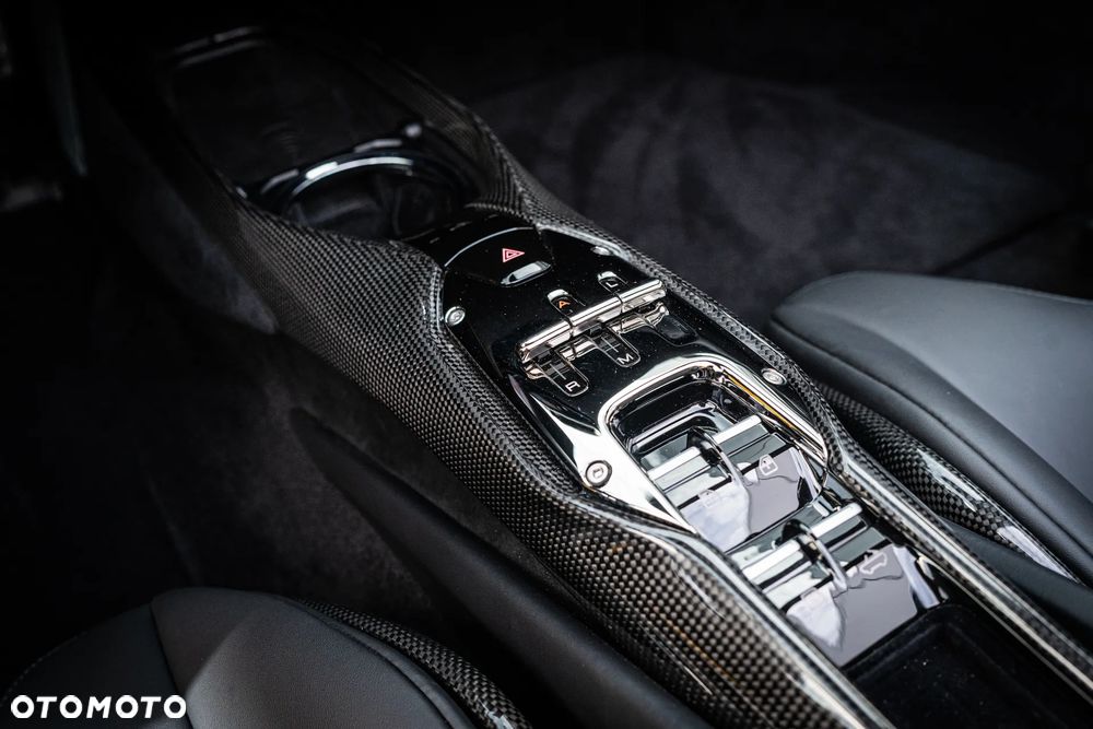 Ferrari 296 GTS - 15
