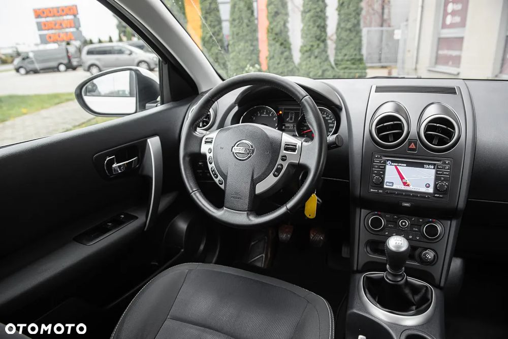 Nissan Qashqai - 22