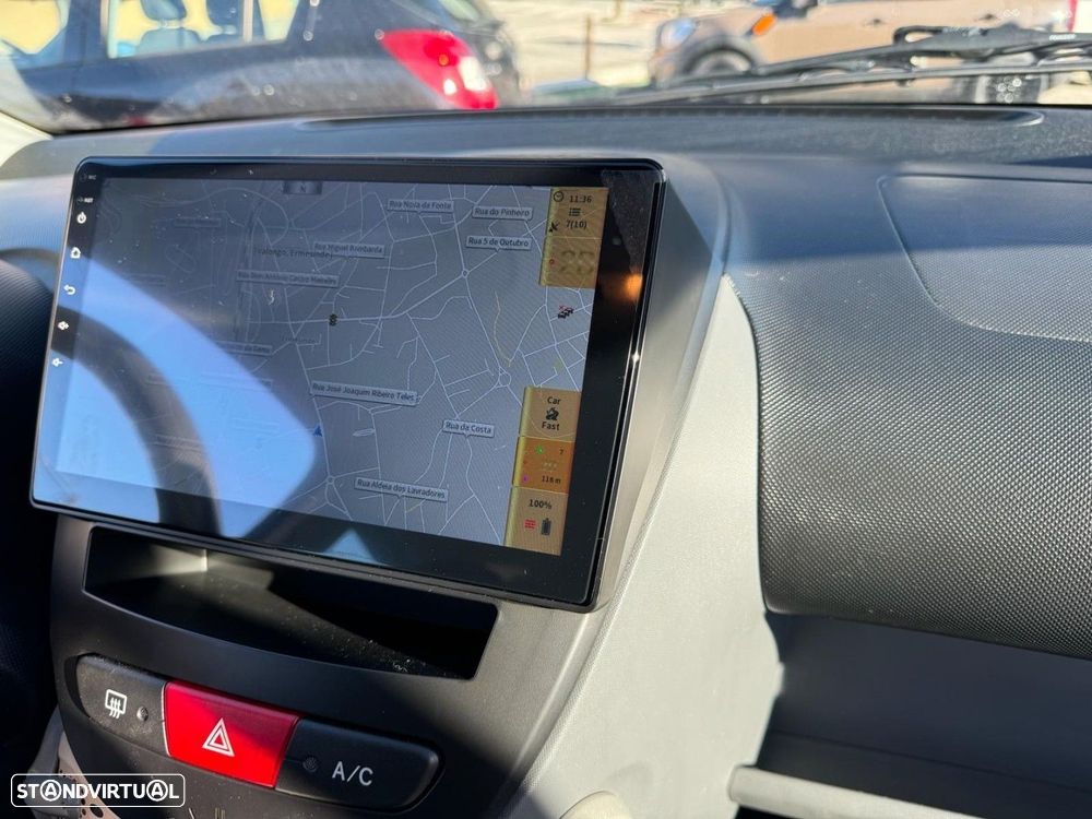 Toyota Aygo 1.0 + AC - 9