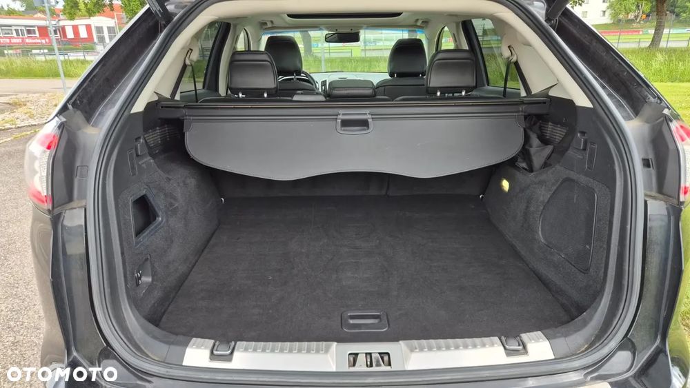 Ford Edge - 10