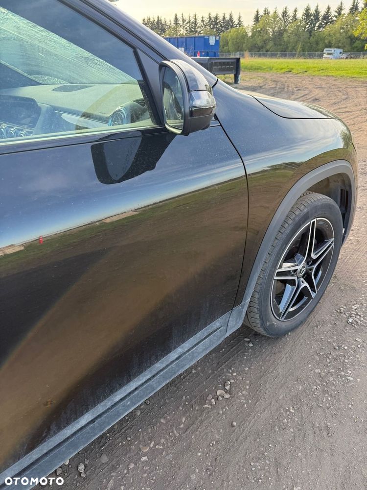 Mercedes-Benz GLA 250 4-Matic AMG Line - 9