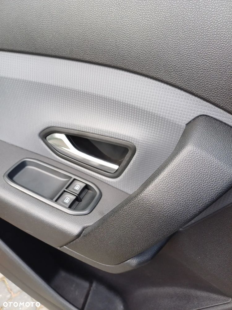 Renault EXPRESS - 21