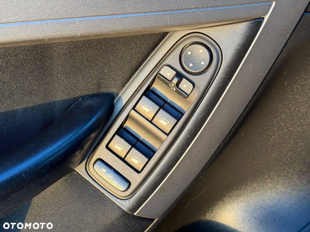 Citroën C4 Picasso - 23