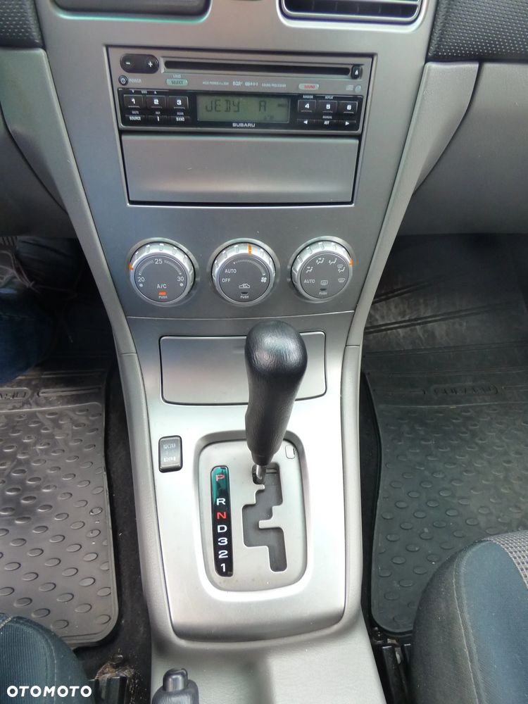 Subaru Forester 2.0 XC 000 - 12