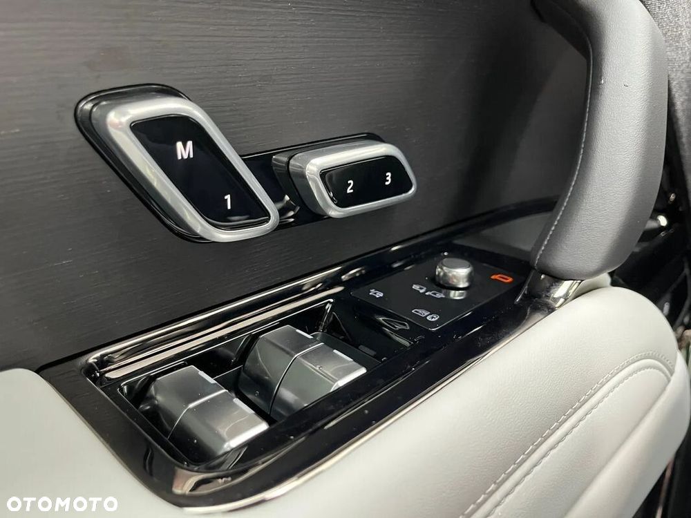 Land Rover Range Rover Sport - 17
