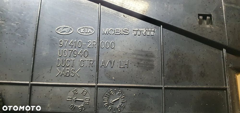 Kratka nawiewu powietrza lewa środkowa Hyundai I30 I 97410-2R000 - 6