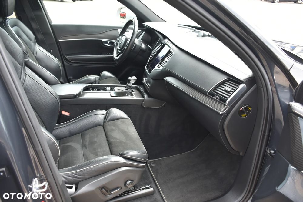 Volvo XC 90 D5 SCR AWD R-Design - 20