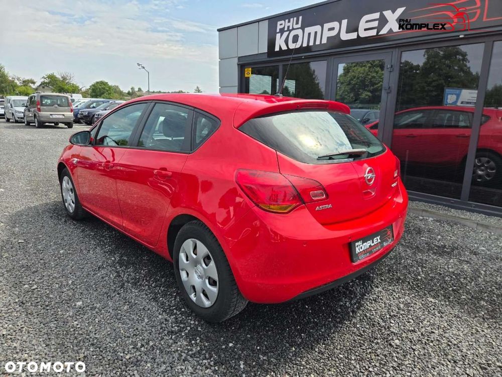 Opel Astra - 7