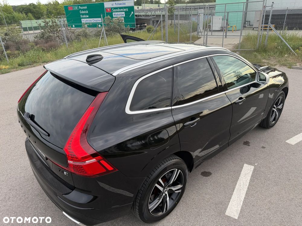 Volvo XC 60 T6 AWD Drive-E R-Design Momentum - 8