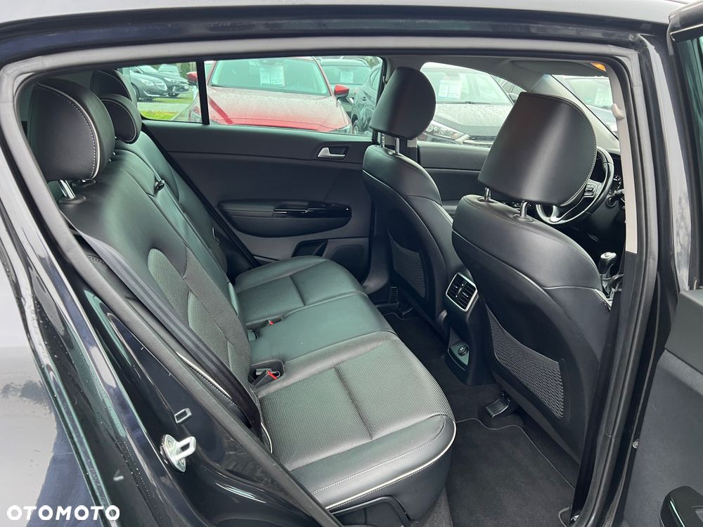 Kia Sportage 1.6 GDI 2WD SPIRIT - 10