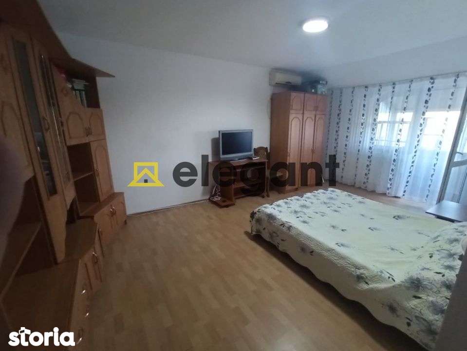 2 decomandate, 68 mp, bloc 2007, mobilat, Craiovita-Kaufland - Imagine principală: 3/10