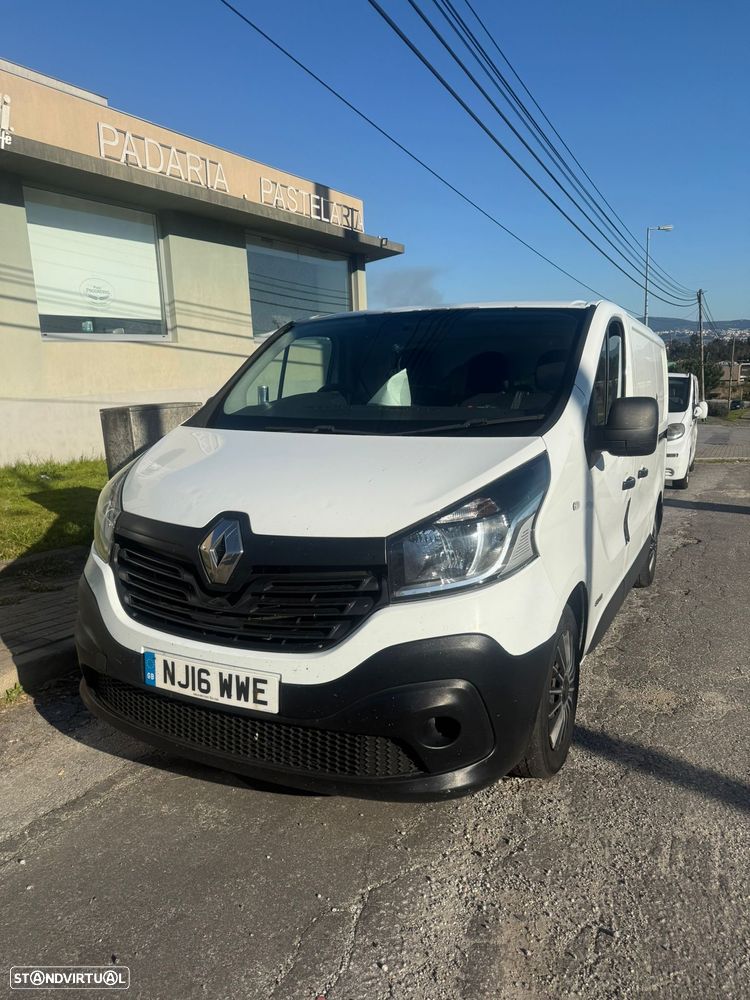 Renault Trafic - 1