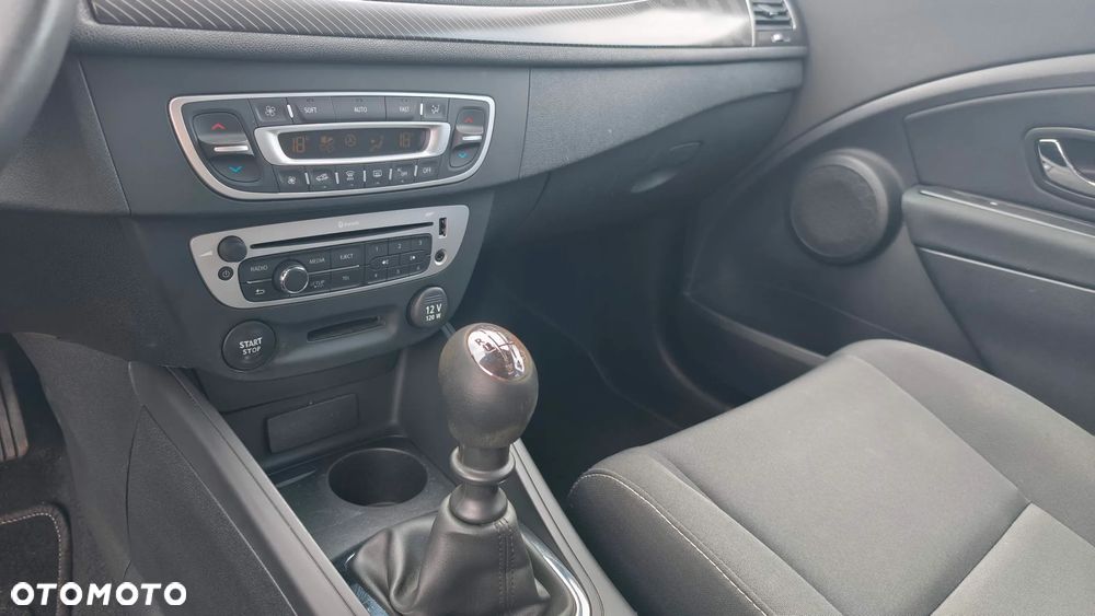 Renault Megane 1.6 16V 110 Dynamique - 10