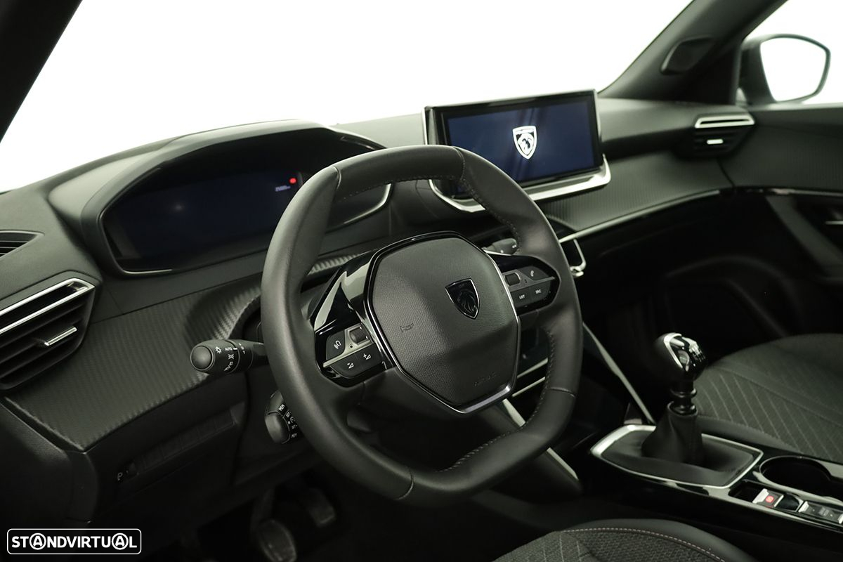 Peugeot 2008 1.2 PureTech Allure - 7