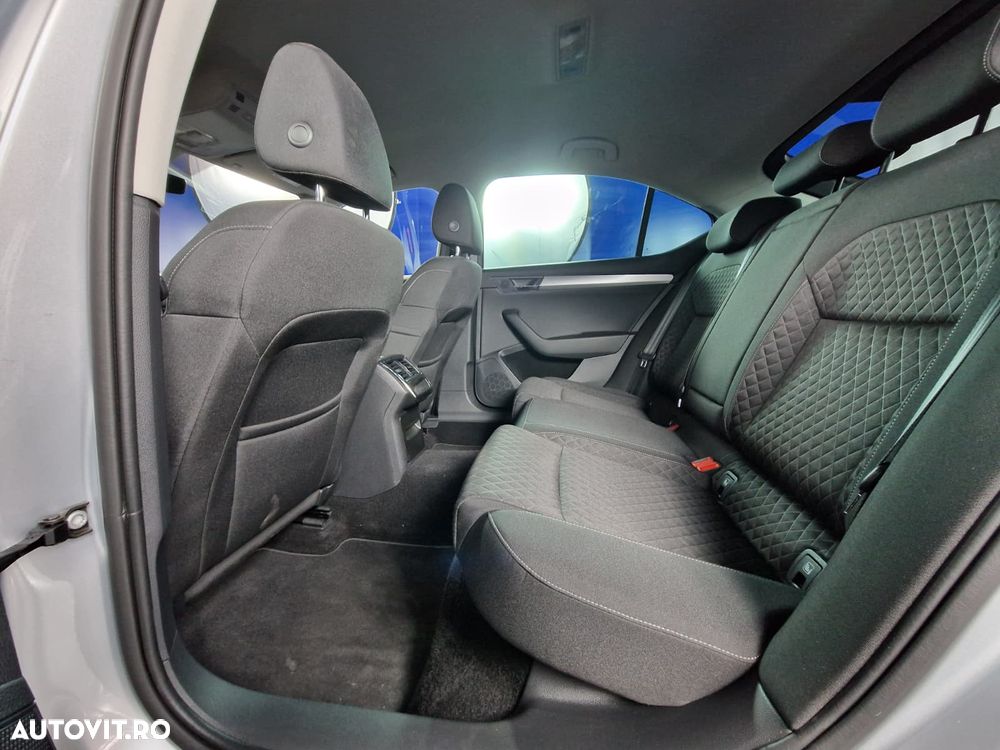 Skoda Superb 1.5 TSI DSG Ambition - 22