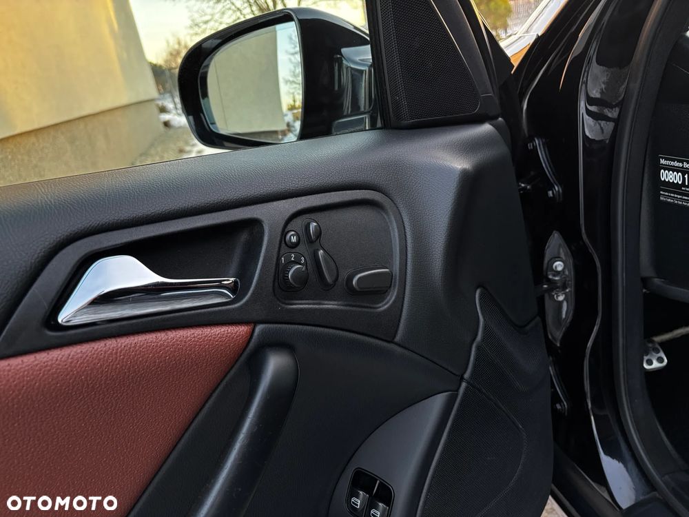 Mercedes-Benz CLC - 34