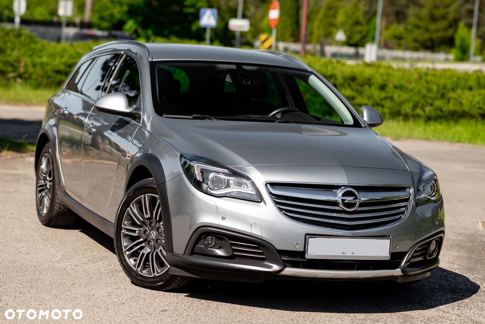 Opel Insignia CT 2.0 CDTI 4x4 - 1