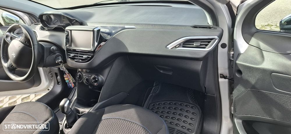 Peugeot 208 1.2 PureTech Access - 3