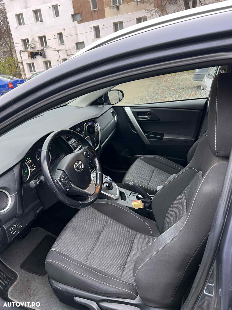 Toyota Auris 1.8 L VVT-i TS Hybrid Sol+ - 7