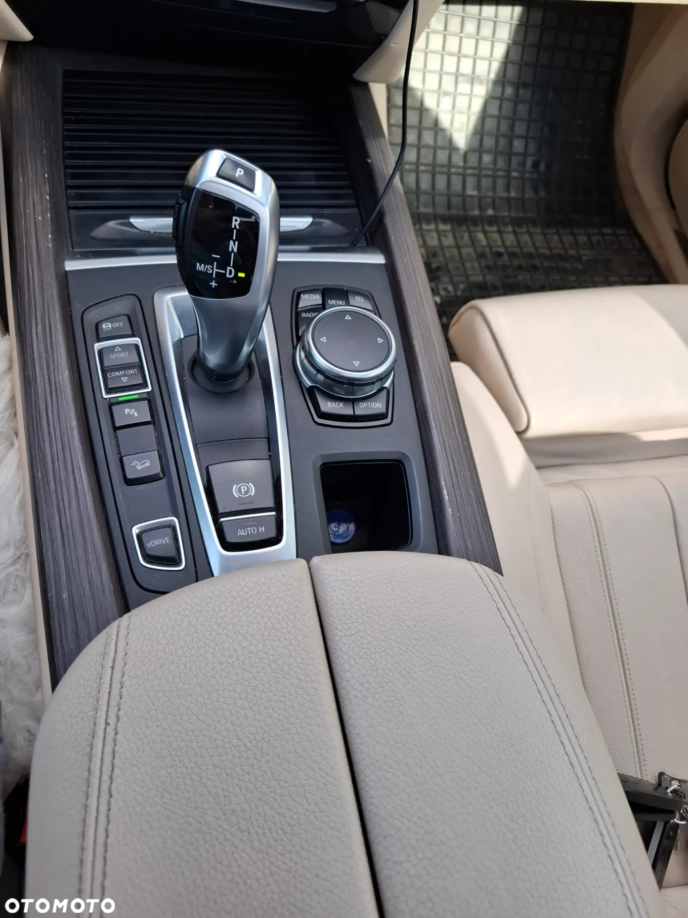 BMW X5 - 12