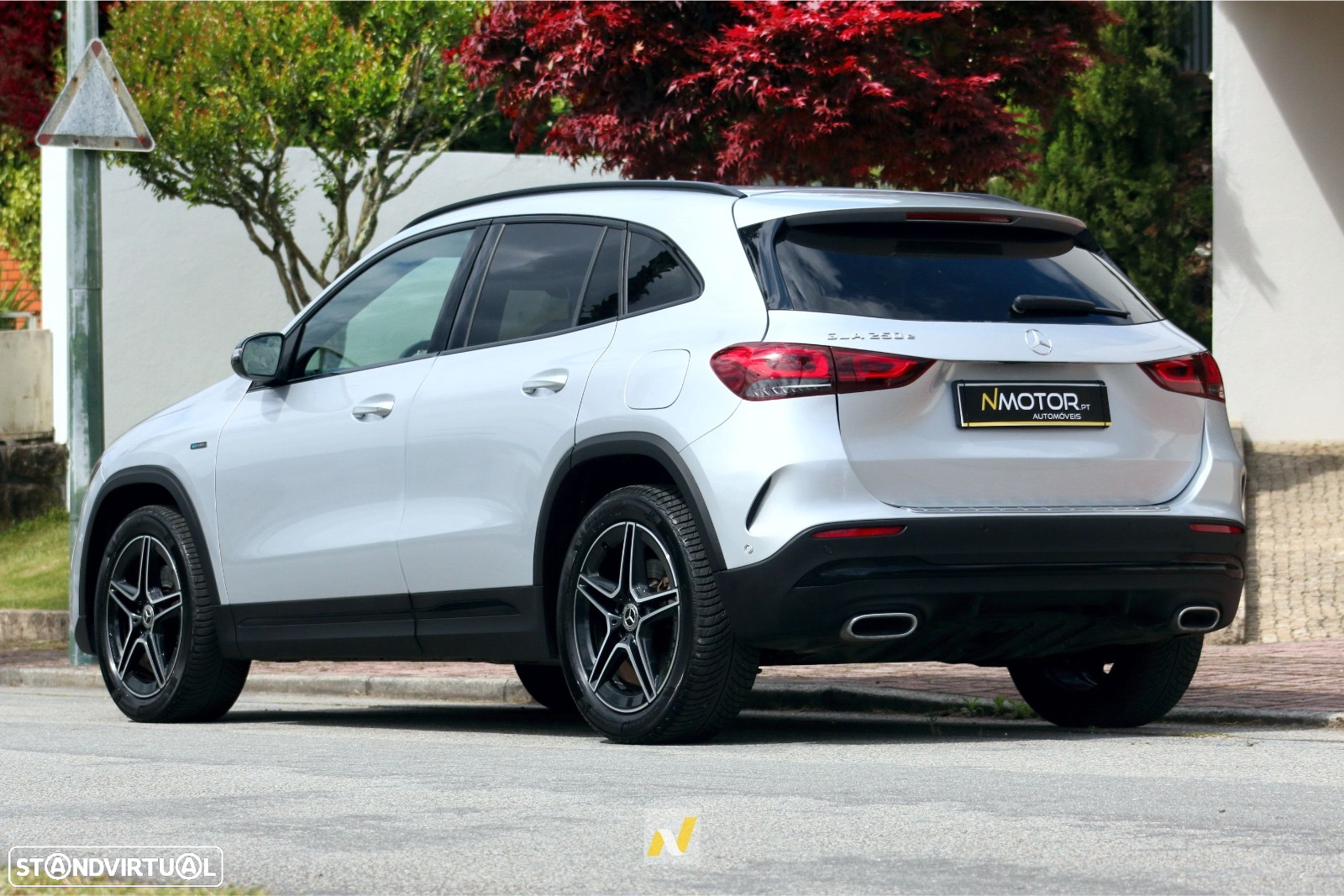 Mercedes-Benz GLA 250 e AMG Line - 6