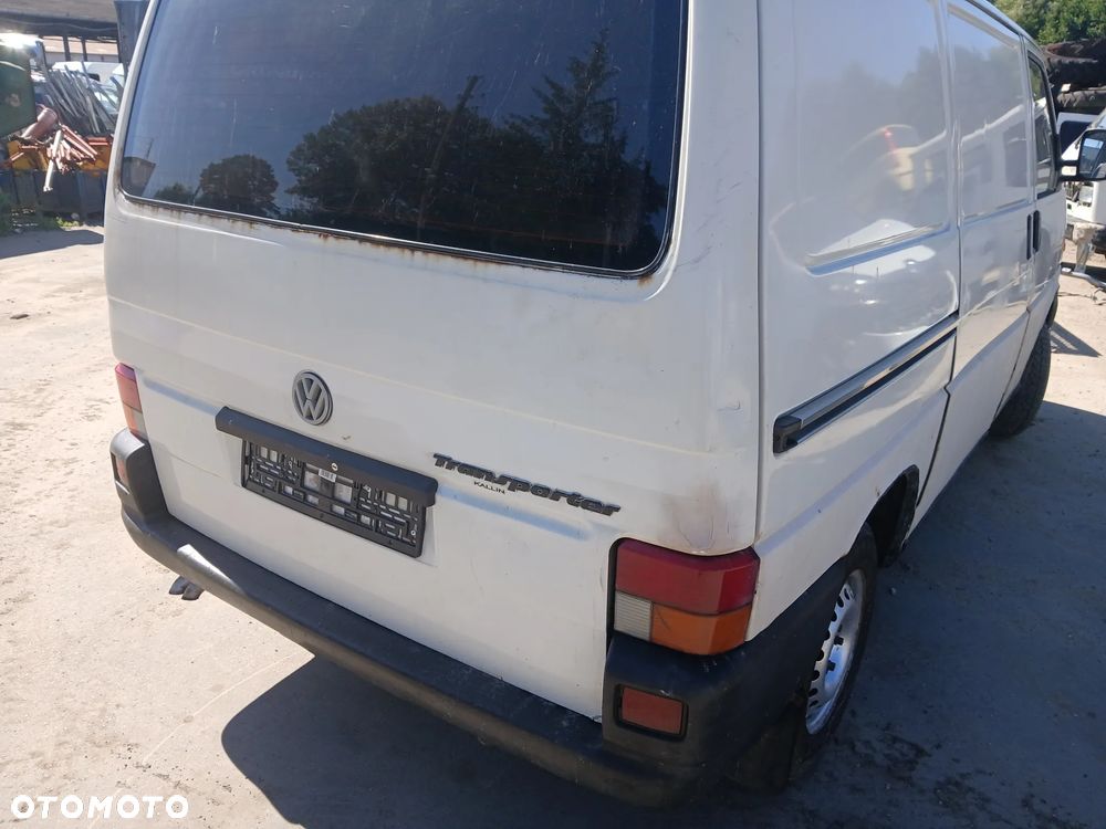 volkswagen transporter T4 fotel fotele kanapa deska kokpit podsufitka boczek boczki klamka - 2