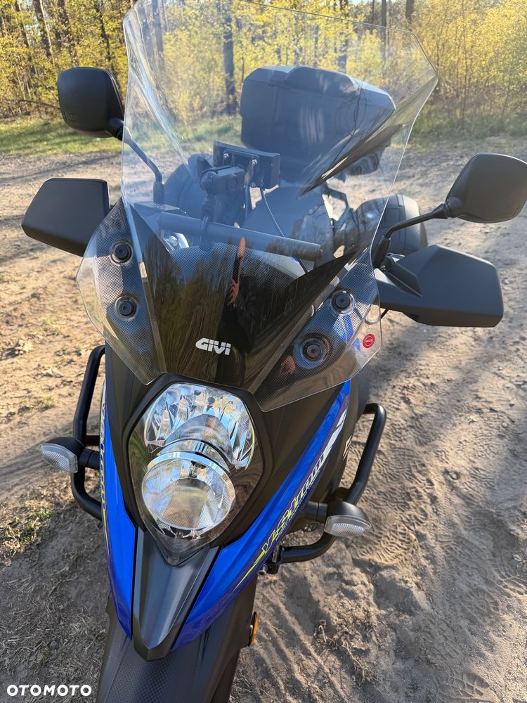 Suzuki V-STROM - 19