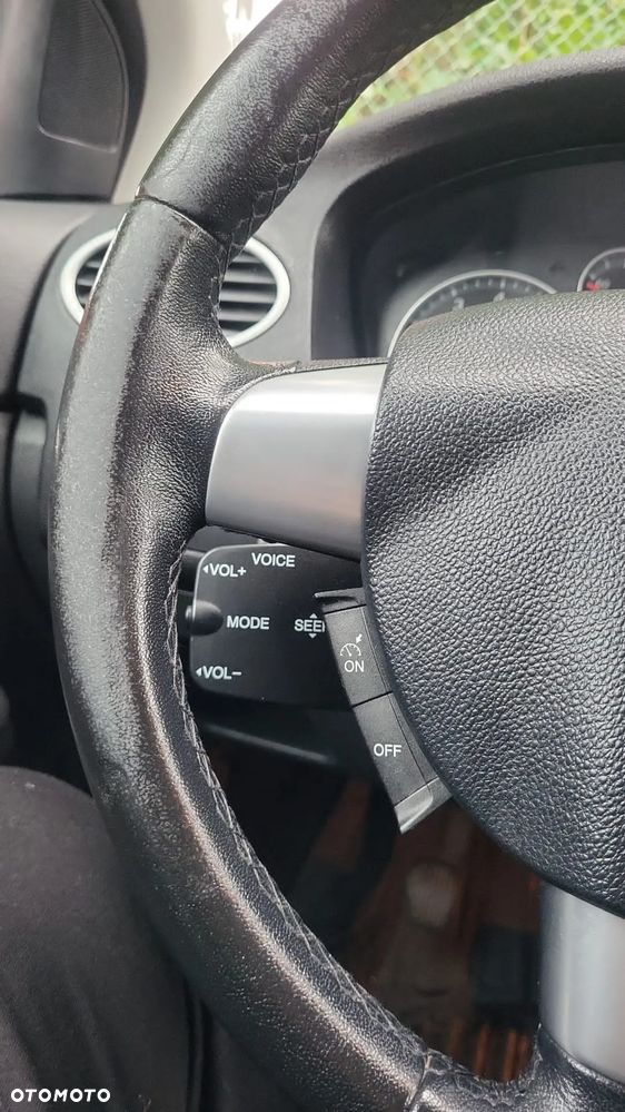 Ford Focus 2.0 16V Titanium - 2