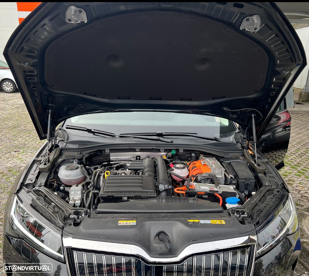 Skoda Superb Break 1.4 TSI iV Laurin&Klement DSG - 10