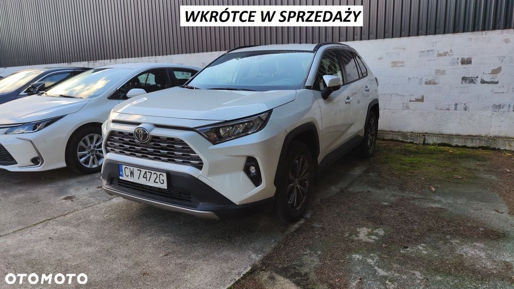 Toyota RAV4 - 1