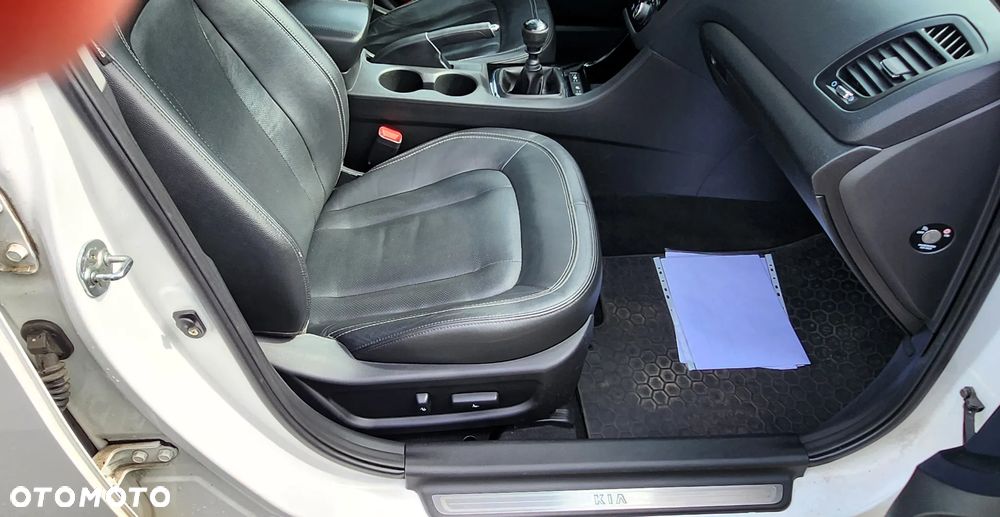 Kia Optima 1.7 CRDI Attract - 6