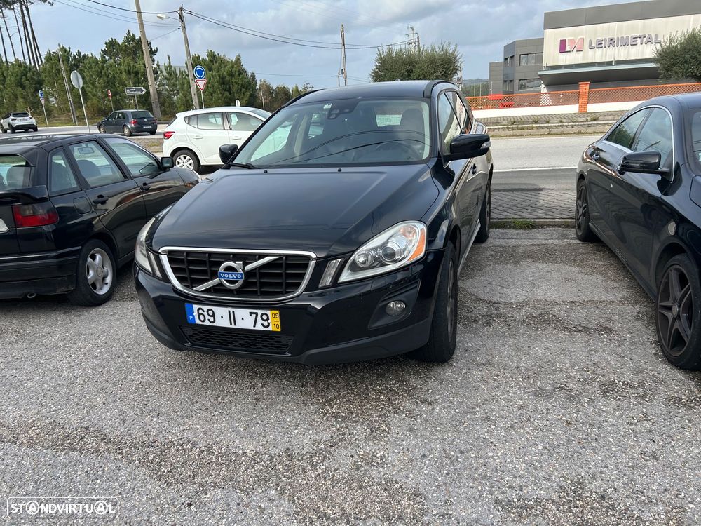 Volvo XC 60 D5 Momentum Geartronic - 10