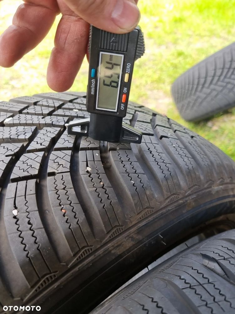 Opony Hankook Winter i*cept RS3 225/50R17 98V 2022r.7,5/6,5mm bdb stan - 9