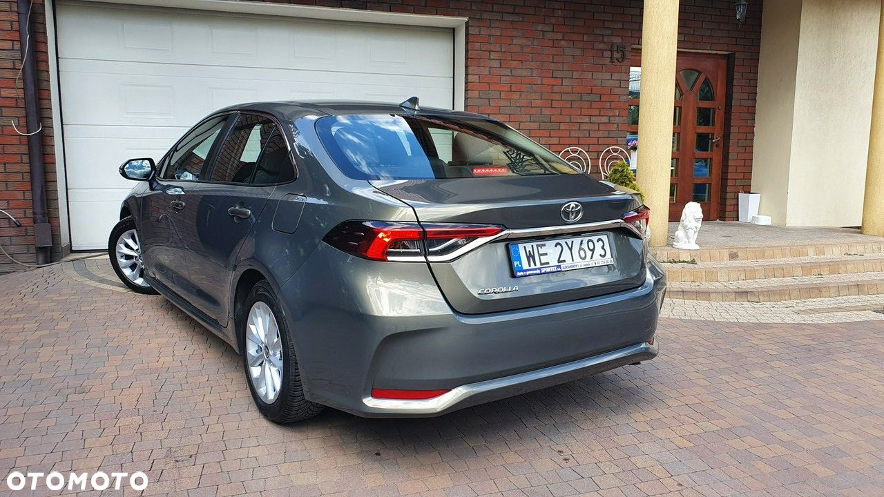 Toyota Corolla 1.6 Comfort - 9
