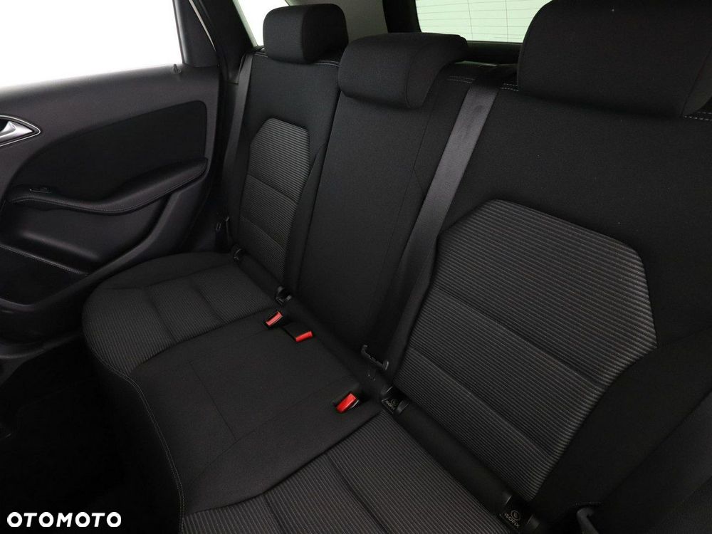 Mercedes-Benz Klasa B 180 Style - 17