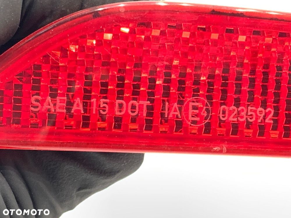 LAMPA ZDERZAKA LEWY TYŁ ODBLASK  BMW 5 (G30, F90) 2016 - 2022 530 e Plug-in-Hybrid 135 kW [184 KM] - 4