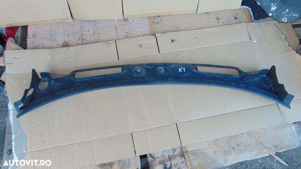Grila stergatoare BMW x1 e84 an 2009-2015 dezmembrez bmw x1 - 1