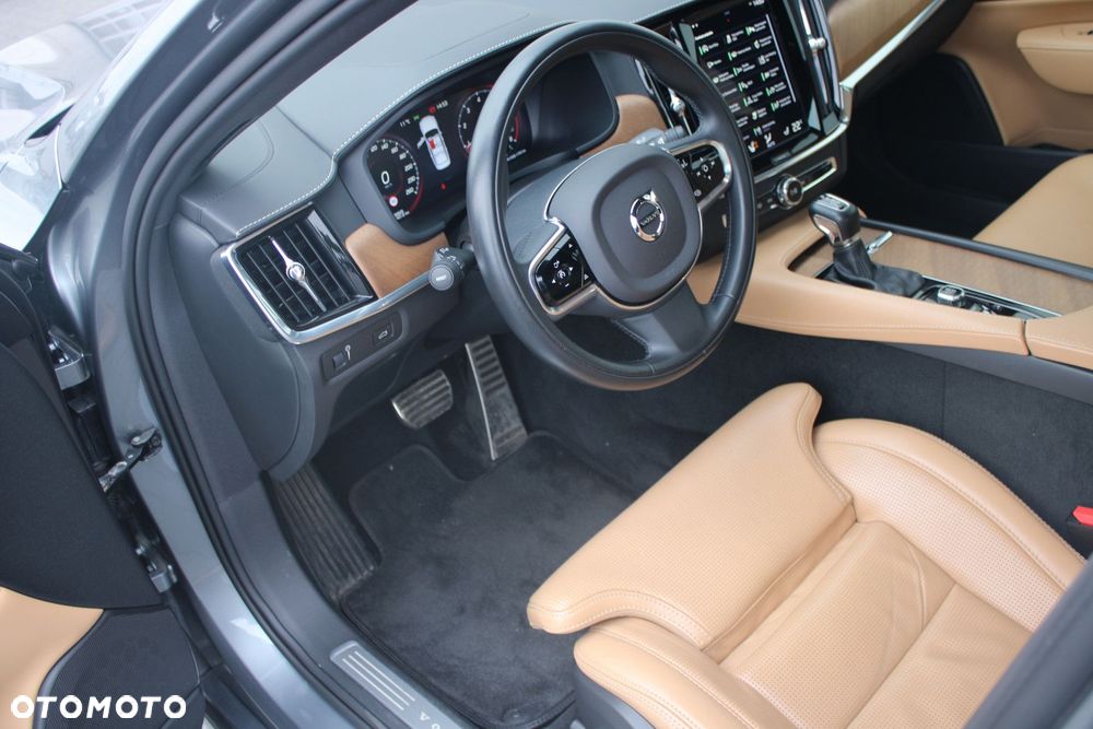 Volvo S90 - 9