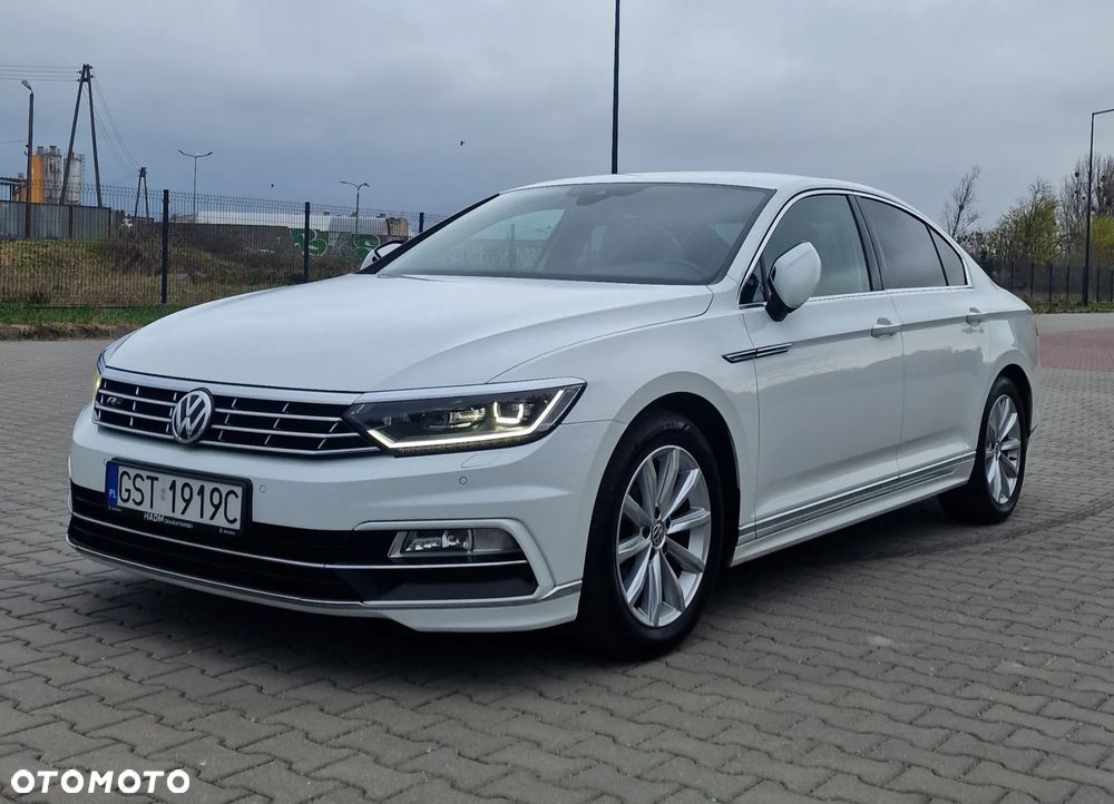 Volkswagen Passat 2.0 TDI SCR Highline - 2