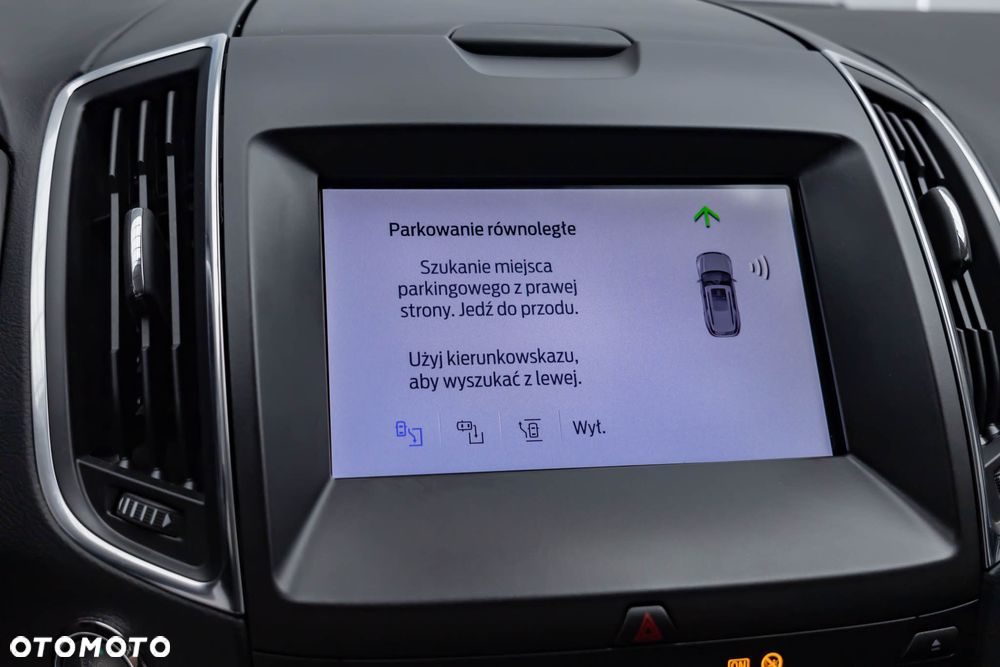 Ford S-Max 2.5 Duratec FHEV (7-Sitzer) TITANIUM - 27