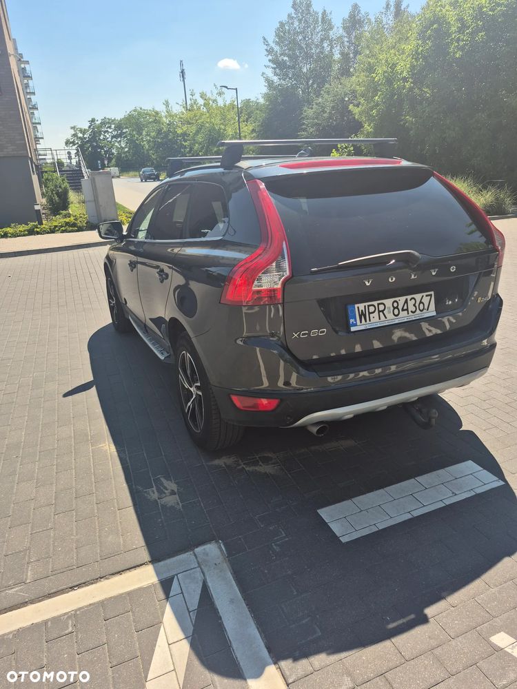 Volvo XC 60 2.4D AWD Momentum - 18